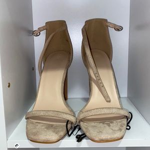 BRAND NEW HEELS